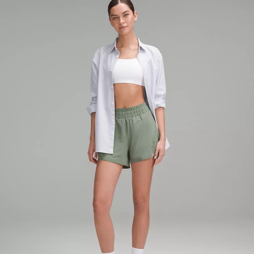 Aritzia Wilfred Free Sail poplin micro sweat shorts!! Size XS